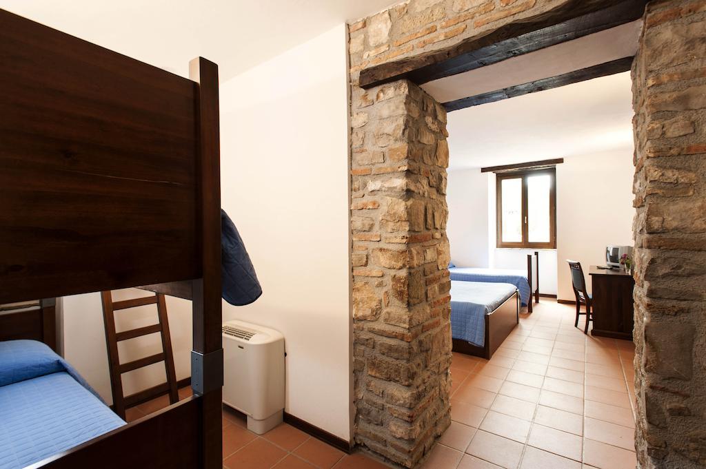 L'Antico Casale Guest House Polizzi Generosa Room photo